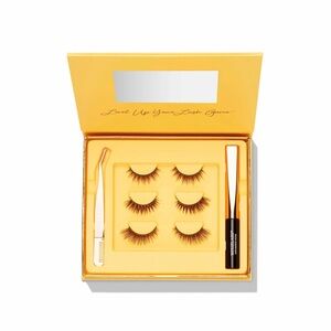 New in Box MoxieLash Silk Honey Faux Lash Kit with Tweezers and Eyeliner